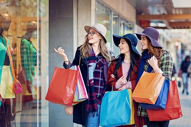 Private Chauffeur for shopping to "The Mall" and Prada Outlet (Space) - Explore Tuscany’s Top Designer Outlets with a Private Chauffeur