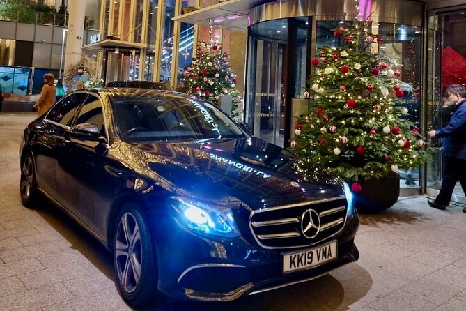 Private Chauffeur-London Heathrow from/to Southampton Cruise Port - The Heathrow Pickup Process: Seamless and Stress-Free