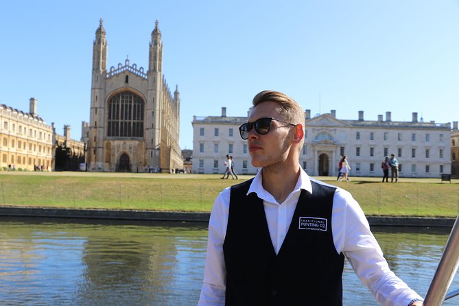 Private Chauffeur Punt Tour - Navigating Cambridge’s Most Famous Bridges and Colleges
