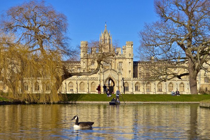 Private Chauffeur Punt Tour - The Practicalities and Accessibility of the Tour