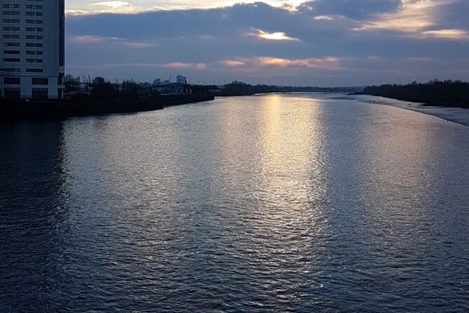 Private Chauffeur Service, Cork city to Shannon Airport - Who Should Consider This Service?