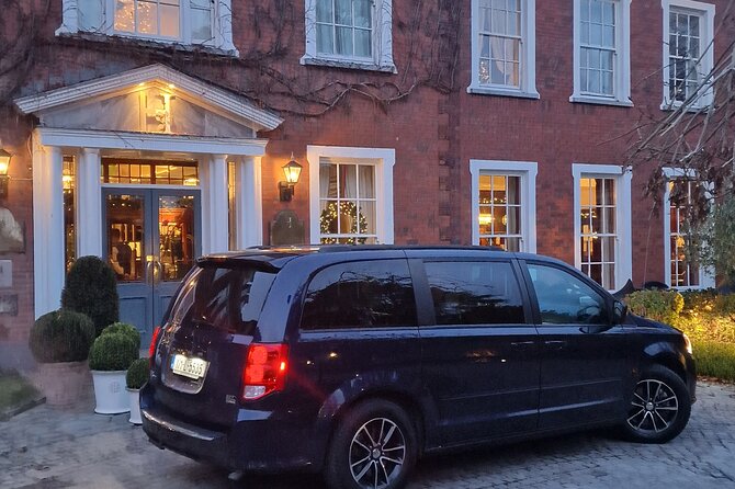 Private Chauffeur Service From Dublin Airport to Killarney - The Comfort and Features of the Private Vehicle