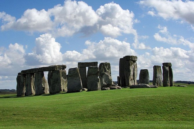 Private Chauffeured Minivan Tour of Stonehenge from London - Flexibility and Timing of the Tour