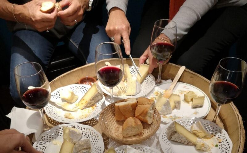 Private Cheeses and wines tasting - Guided by an Expert Sommelier