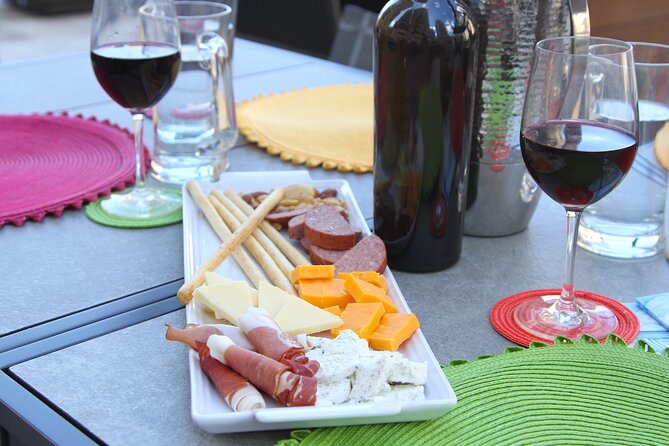 Private Chicago-style deep dish pizza or pasta making class - The Value and Unique Features of this Experience