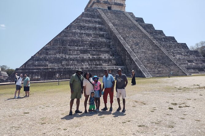 Private Chichen itza sightseeing excursion - Visiting Chichen Itza: insights from a bilingual guide