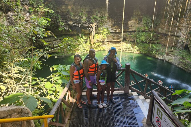 Private Chichen itza sightseeing excursion - Practical details: meeting point, booking, and cancellation