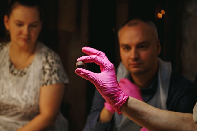 Private Chocolate Masterclass in Old Town of Riga - Customization and Group Size Flexibility