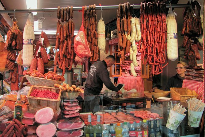 Private Christmas Markets Walking Tour Vienna - Gastronomic Delights at Ferstel Passage and Café Central