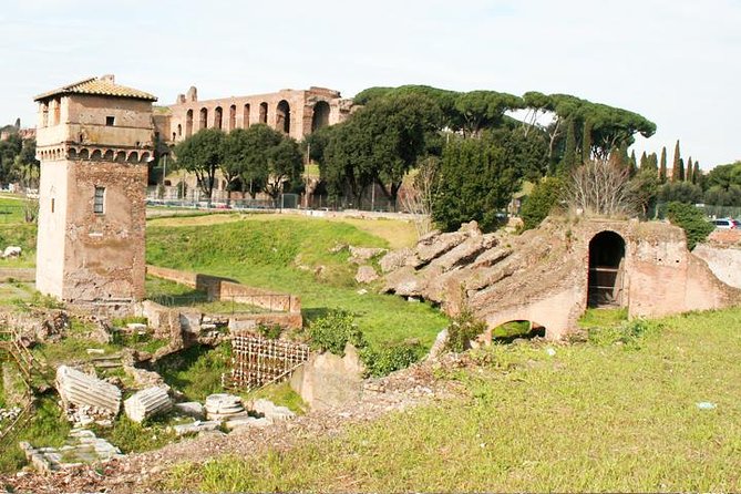 Private Circus Maximus and Aventine Keyhole Tour - Starting at the Spectacular Circus Maximus in Rome