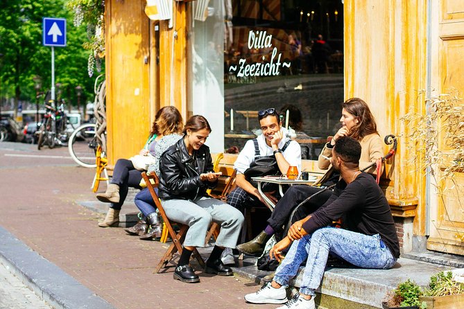 Private City Kickstart Tour: Amsterdam - Dam Square and Begijnhof: Iconic and Hidden Gems