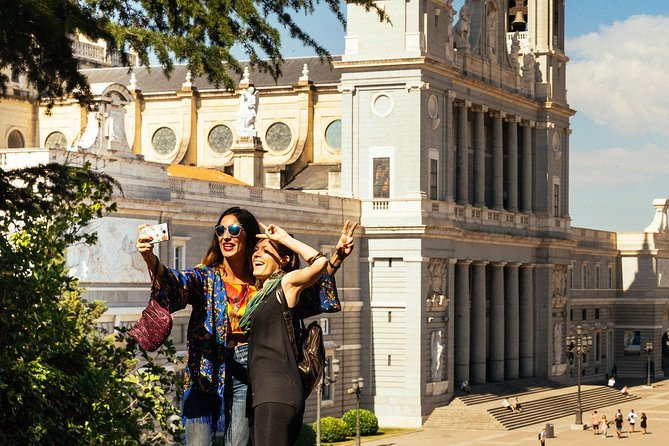 Private City Kickstart Tour: Madrid - Customizable Routes and Additional Stops
