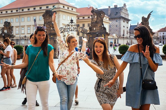 Private City Kickstart Tour: Prague - Exploring Wenceslas Square and the Powder Tower