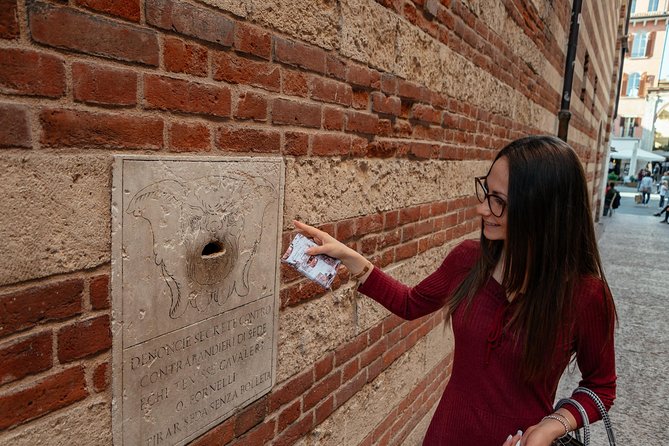 Private City Kickstart Tour: Verona - Additional Stops Based on Your Guide’s Route