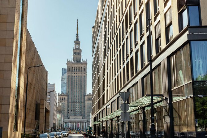 Private City Kickstart Tour: Warsaw - Castle Square and the Royal Castle