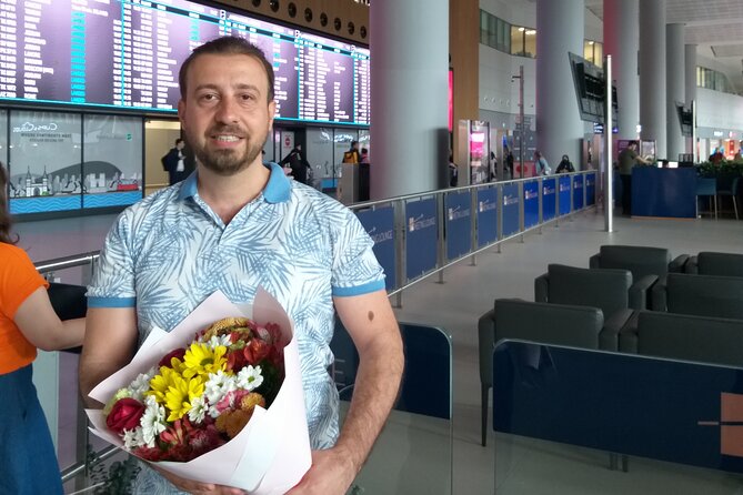 Private City Tour & Airport Transfer anywhere in Istanbul - Logistics: Pickup, Drop-off, and Accessibility