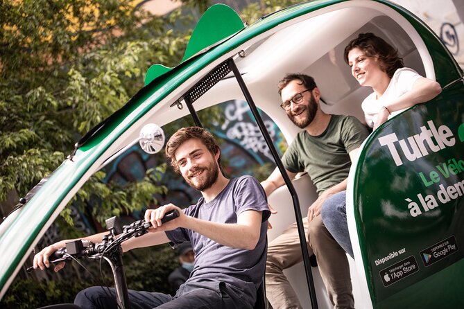 Private City-Tour by rickshaw bike in Paris : The "Napoléon" - Exploring French Democracy at an Emblematic Location