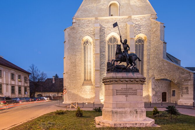 Private city tour in Cluj-Napoca - Walking Through the Historic Museum Square