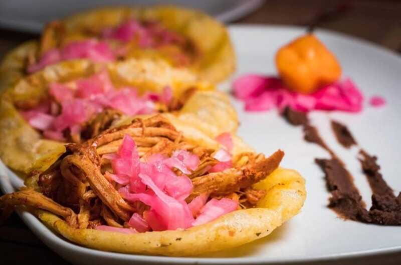 Private City tour Merida History & Local Antojitos Tasting - Visiting Historic Buildings and Cultural Sites