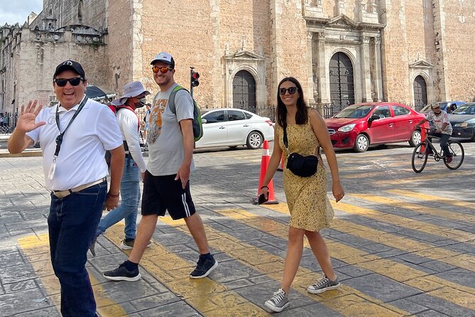 Private City tour Merida History plus Local Antojitos Tasting - Sampling Sorbet at Dulcería Colón