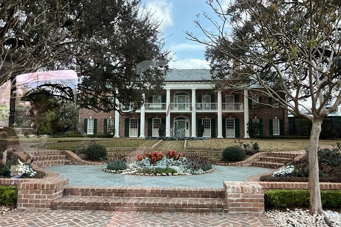 Private City Tour of Houston 3-hr Air-Conditioned Van Tour - Neighborhoods and Artistic Murals