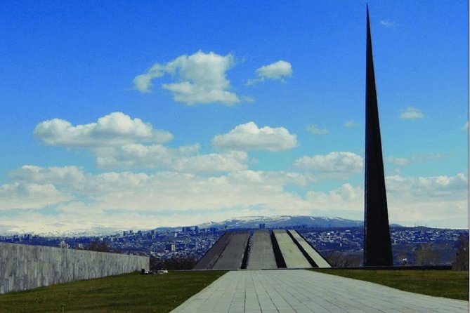 Private City Tour of Yerevan - Central Vibe at Republic Square