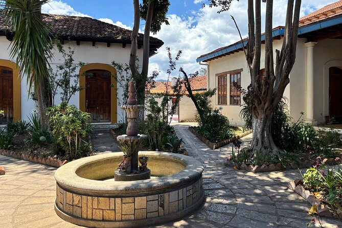 Private City Tour San Cristobal de las Casas - Exploring the Museo de San Cristóbal de las Casas in the Palacio de Gobierno