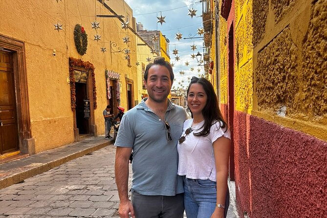 Private City Tour San Miguel de Allende - Strolling Along Calle Aldama: A Colorful and Iconic Street