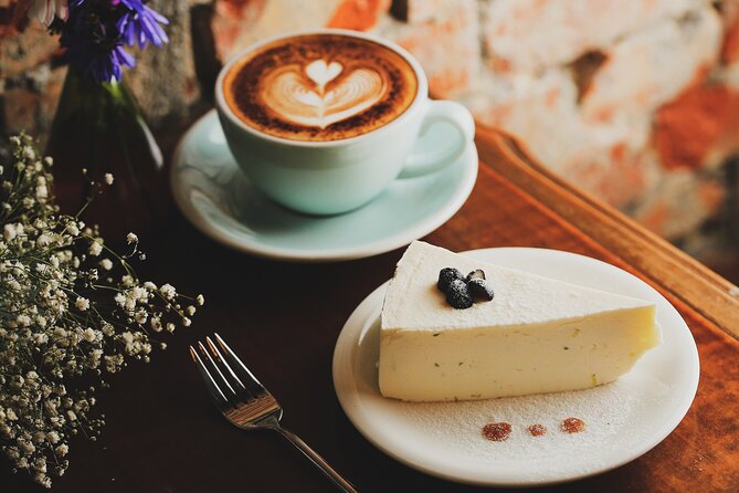 Private Coffee Tour in New York City with Friendly Local Guide - Explore Downtown NYC’s Coffee Hot Spots and Iconic Landmarks