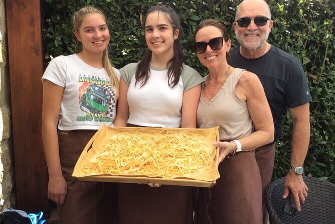 Private Cooking Class in a Florentine Villa with Transfer - Florence’s Countryside in Focus at Podere Il Pompano