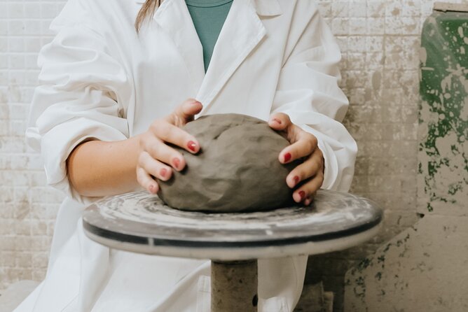 Private course of Apulian Ceramics in Masseria - Explore Apulian Ceramics in a Private Masseria Experience