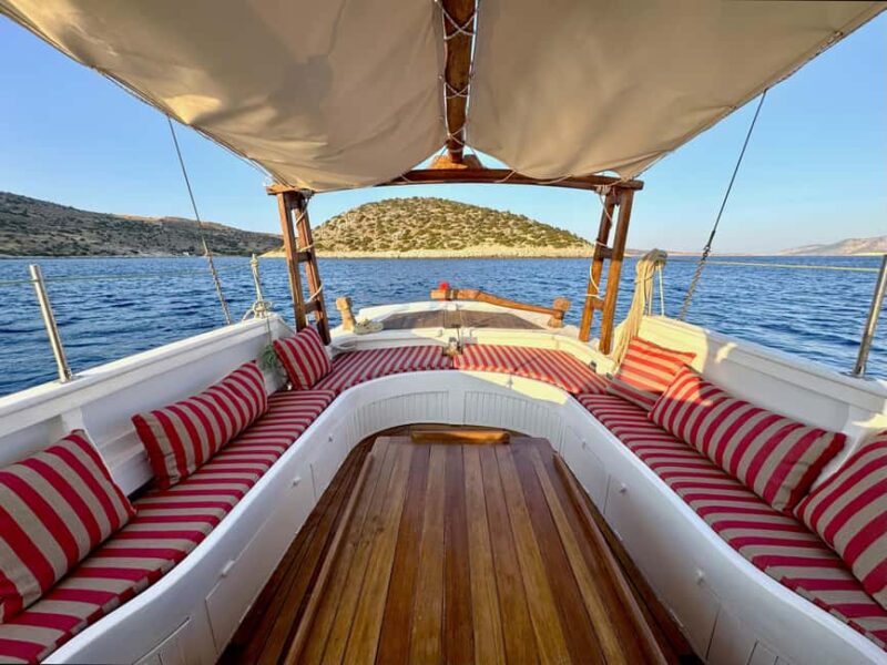 Private Cruise Eplore Rina's Cave with Seafood Lunch onboard - Departure from Panermos Bay to the Unspoiled Southeast Coast