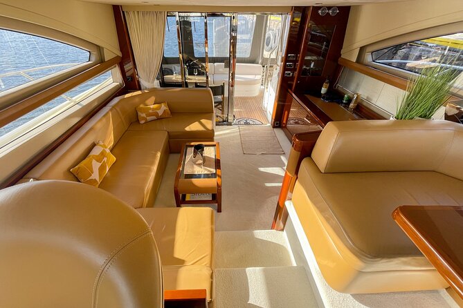 Private cruise - Fjord and waterfalls cruise to Modal- Mostraumen - Swimming and lunch in the village of Mo