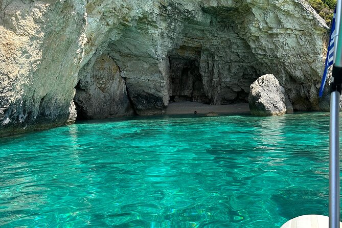Private cruise from Corfu to Paxos/Antipaxos islands - Leisure Time in Gaios and Additional Dives