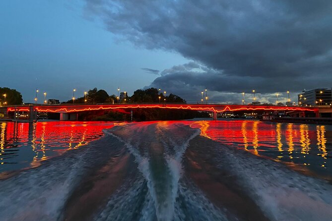 Private cruise on the Seine with Happy Cruise in Paris - Who Will Enjoy This Private Seine Cruise?