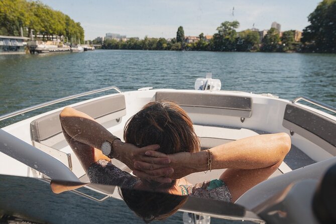 Private Cruise to Discover Paris - Who Should Choose This Tour?