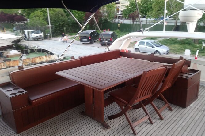 Private Cruise trough Bosphorus Istanbul - The Experience of a Private Water Tour in Istanbul