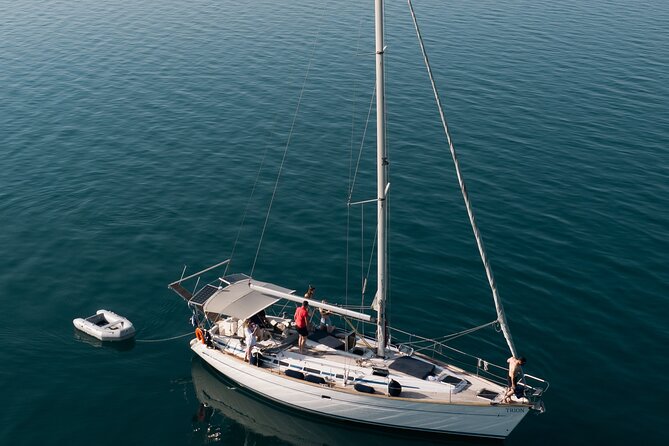 Private Cruise West Side of Milo's & Kleftiko - Klima’s Colorful Syrmata Boathouses