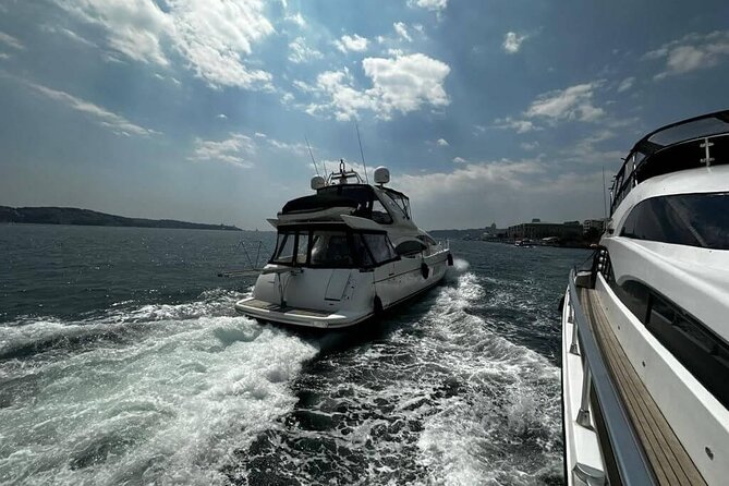 Private Cruise with 22m Yacht in Bosphorus Istanbul - Flexibility with Stopover and Route Options