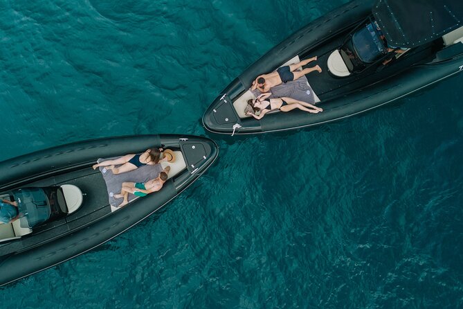 Private Cruise with Speedboat: Kleftiko- Sarakiniko- Sykia cave - Exploring Kleftiko’s Pirate Caves and White Rocks