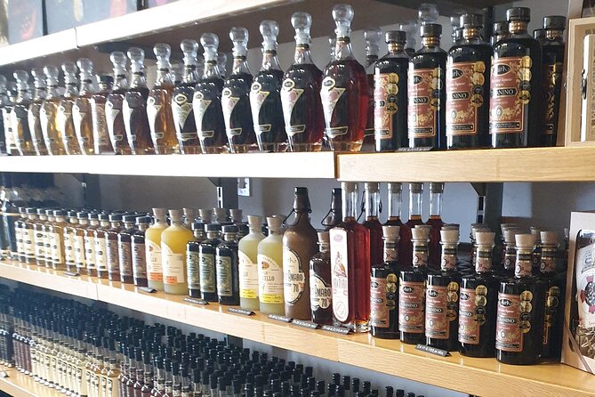 Private Culinary and Historical Tour in Zagreb - Exploring the Museum of Broken Relationships’ Significance