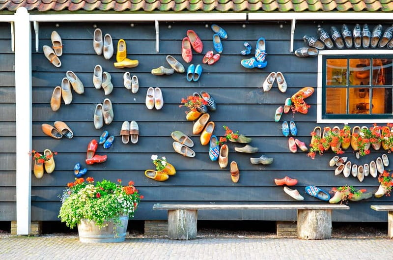 Private CUS Tour: giethoorn & Windmill zaanse en// - Explore the Dutch Countryside on a Private 10-Hour Tour from Amsterdam