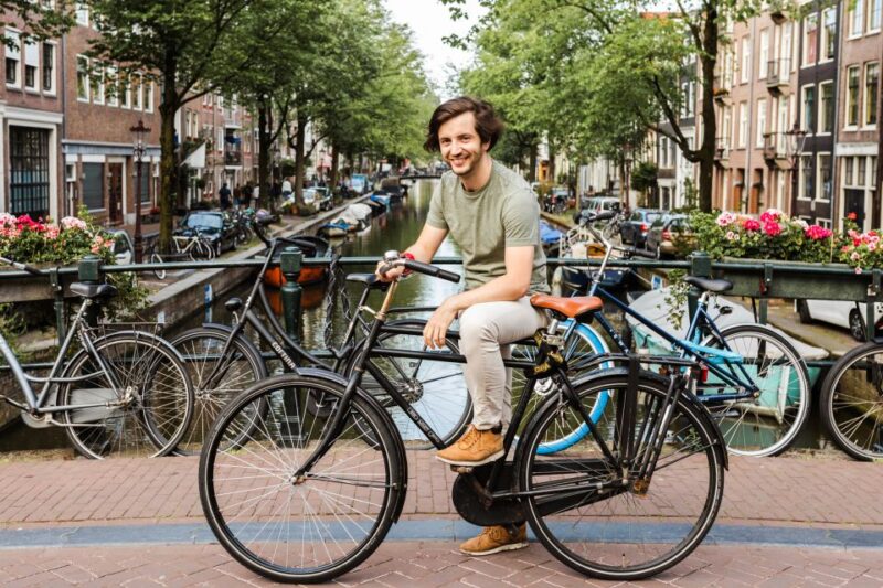 Private & Custom Amsterdam Tour, Hidden Gems with a Local - Walking Through De Pijp and the East Sides Trendy Vibe