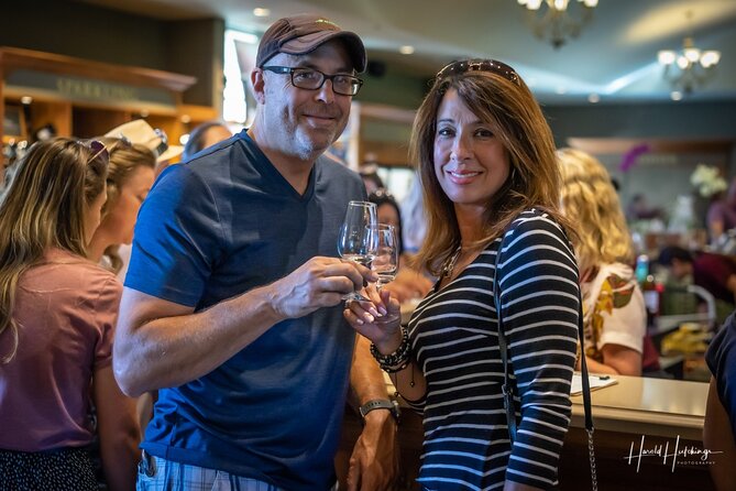 Private Custom Niagara Falls,Canada Winery Tour From Niagara Falls, NY - Key Points