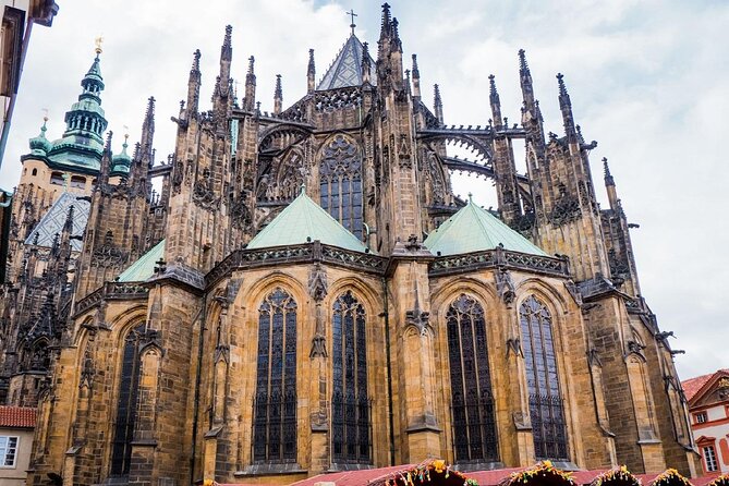 Private Custom Tour: Half-Day Tour of Prague Castle and Old Town - Explore Prague’s Iconic Landmarks in a Private Half-Day Tour