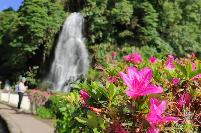 Private Custom Tour in São Miguel Island - Customizing Your Day with a Knowledgeable Guide