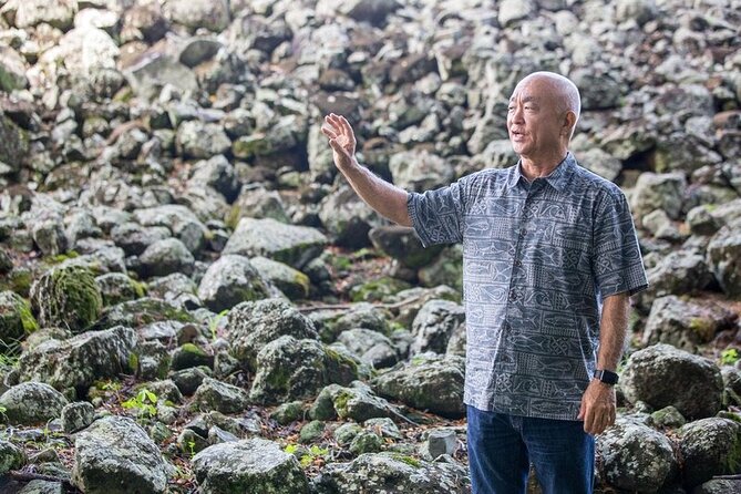 Private Customizable Grand Circle Island Tour of Oahu - Sample Local Flavors at Tropical Farms and Kahuku Farms