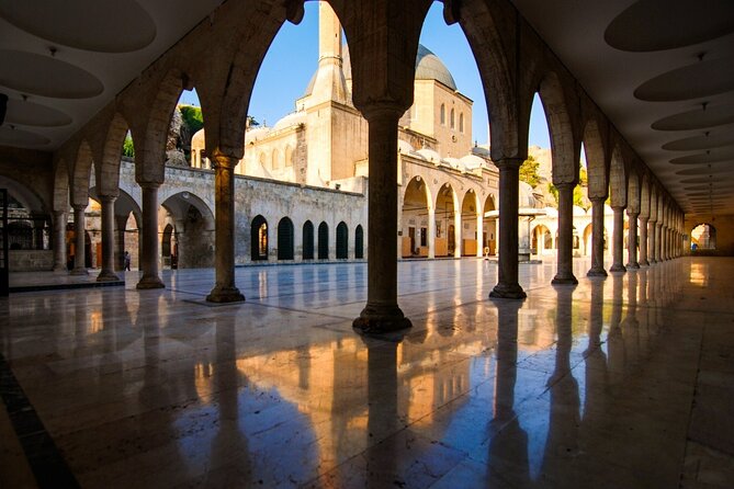 Private Daily Tour in Gobeklitepe and Karahantepe from Istanbul - Viewing Sanliurfa Castle and the Abraham Cave