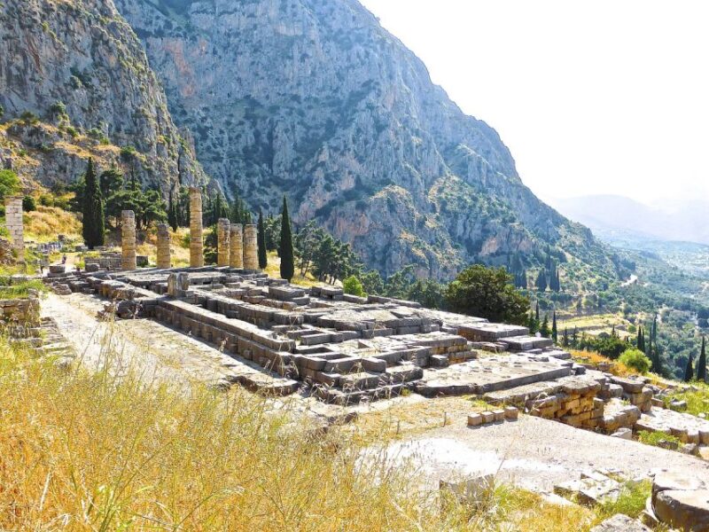 Private Day Tour Delphi and Village of Arachova from Athens - From the Athens Pickup to the Fertile Plain of Boeotia