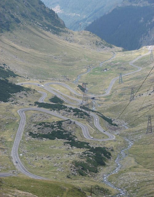 Private Day Tour from Bucharest to Transfagarasan Road - Romania Tours and Trips: Your Guide Partner